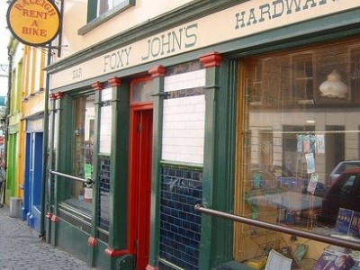 Foxy John's Pub & Hardware Store